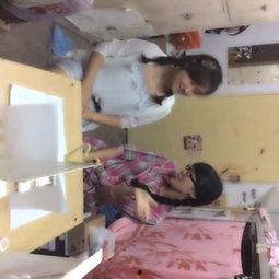 国产百合宿舍视频,青春校园的温馨时光