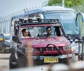 吴京座驾国产汽车视频大全,国产汽车风采展示