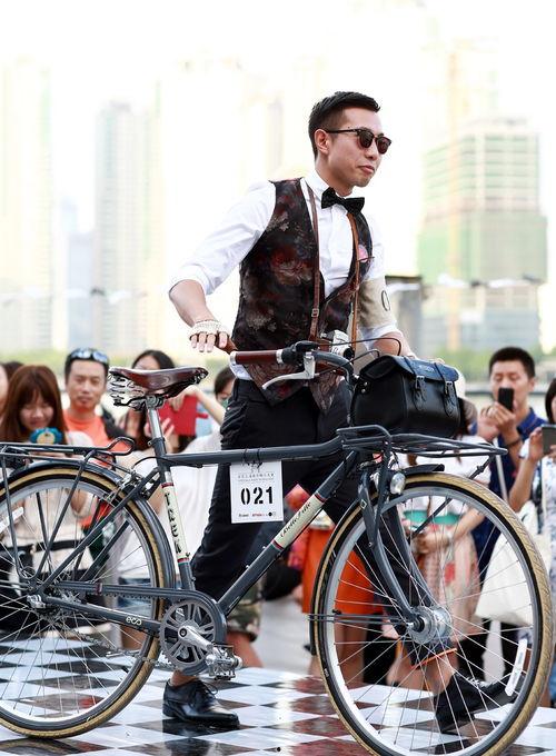 国产复古车骑行视频,国产经典骑行之旅