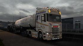 中国国产卡车漂移视频,中国卡车手演绎速度与激情  第3张